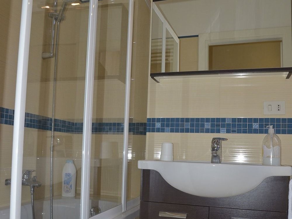 Sweet Life Guesthouse Рим Экстерьер фото
