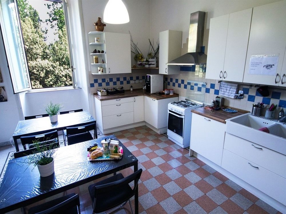 Sweet Life Guesthouse Рим Экстерьер фото